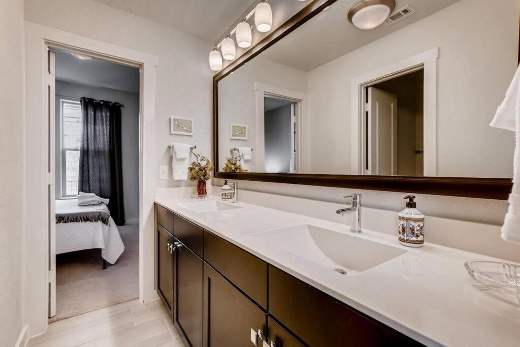 Fam Friendly 5 Bed Home Blocks To Pearl/Riverwalk! San Antonio Exterior foto